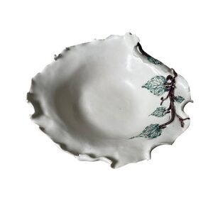 Handmade Handcrafted Elegant Leaf Design Ceramic Dish